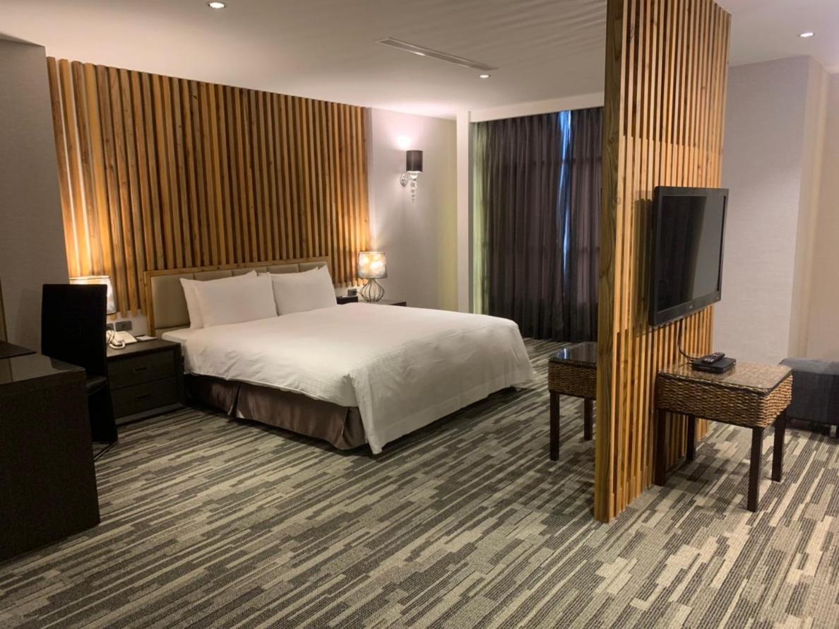 Fanlu Chiayi Oriental Pearl International Hotel מראה חיצוני תמונה