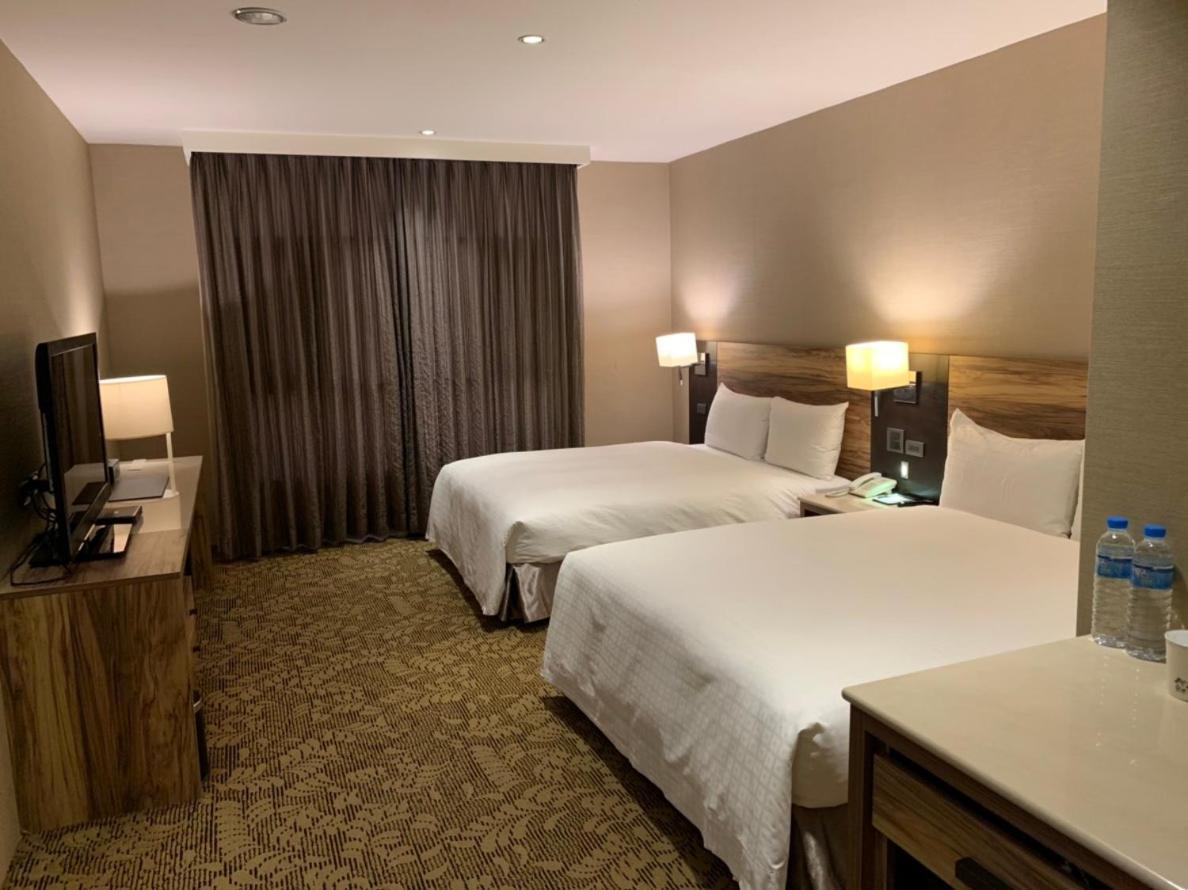 Fanlu Chiayi Oriental Pearl International Hotel מראה חיצוני תמונה