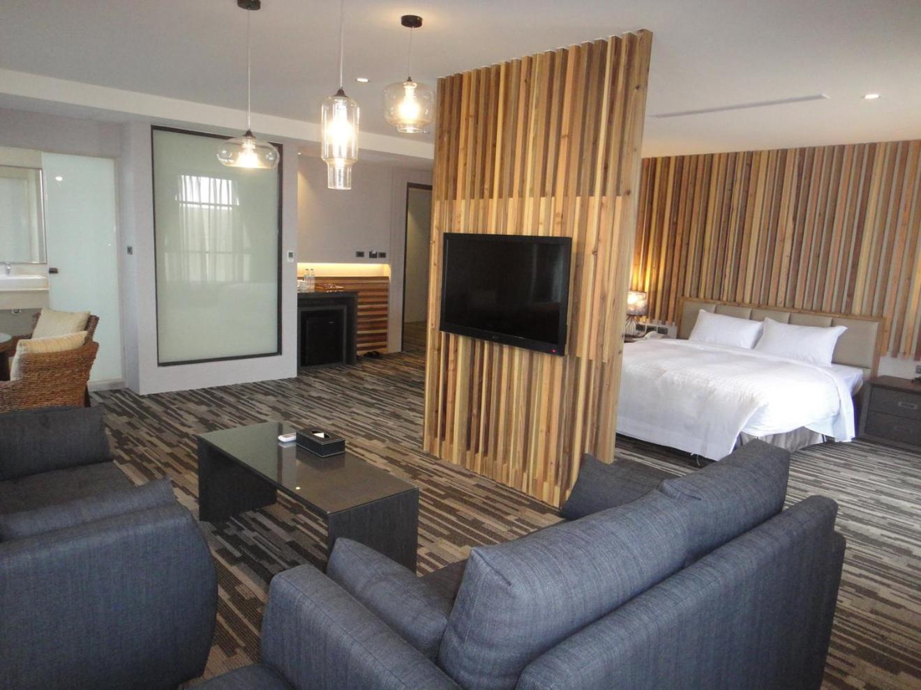 Fanlu Chiayi Oriental Pearl International Hotel מראה חיצוני תמונה