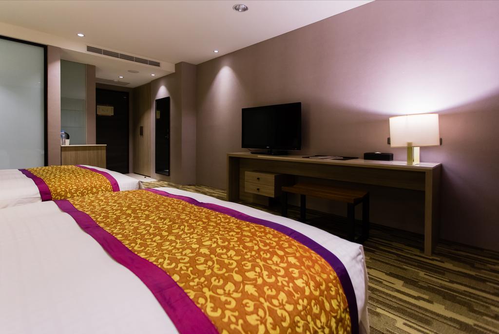 Fanlu Chiayi Oriental Pearl International Hotel חדר תמונה