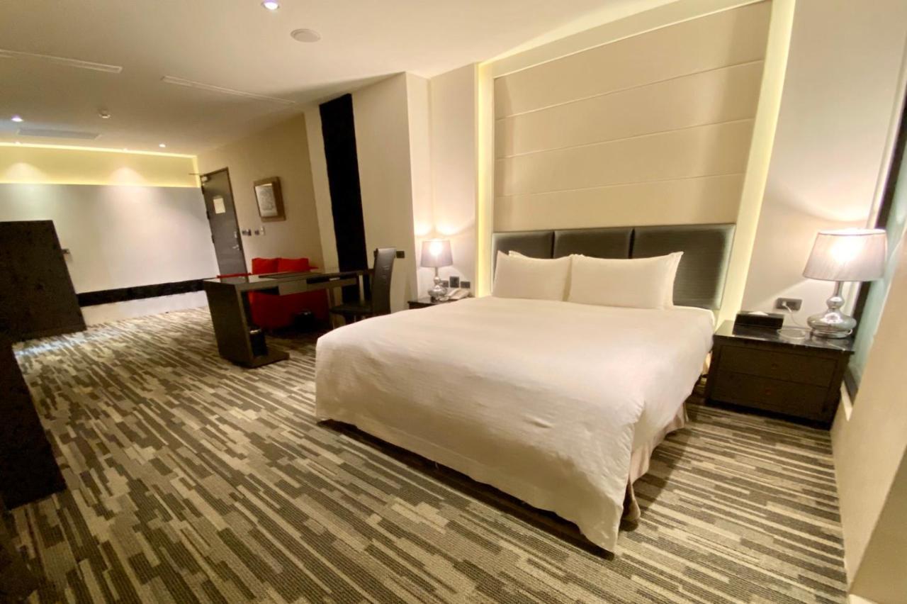 Fanlu Chiayi Oriental Pearl International Hotel מראה חיצוני תמונה
